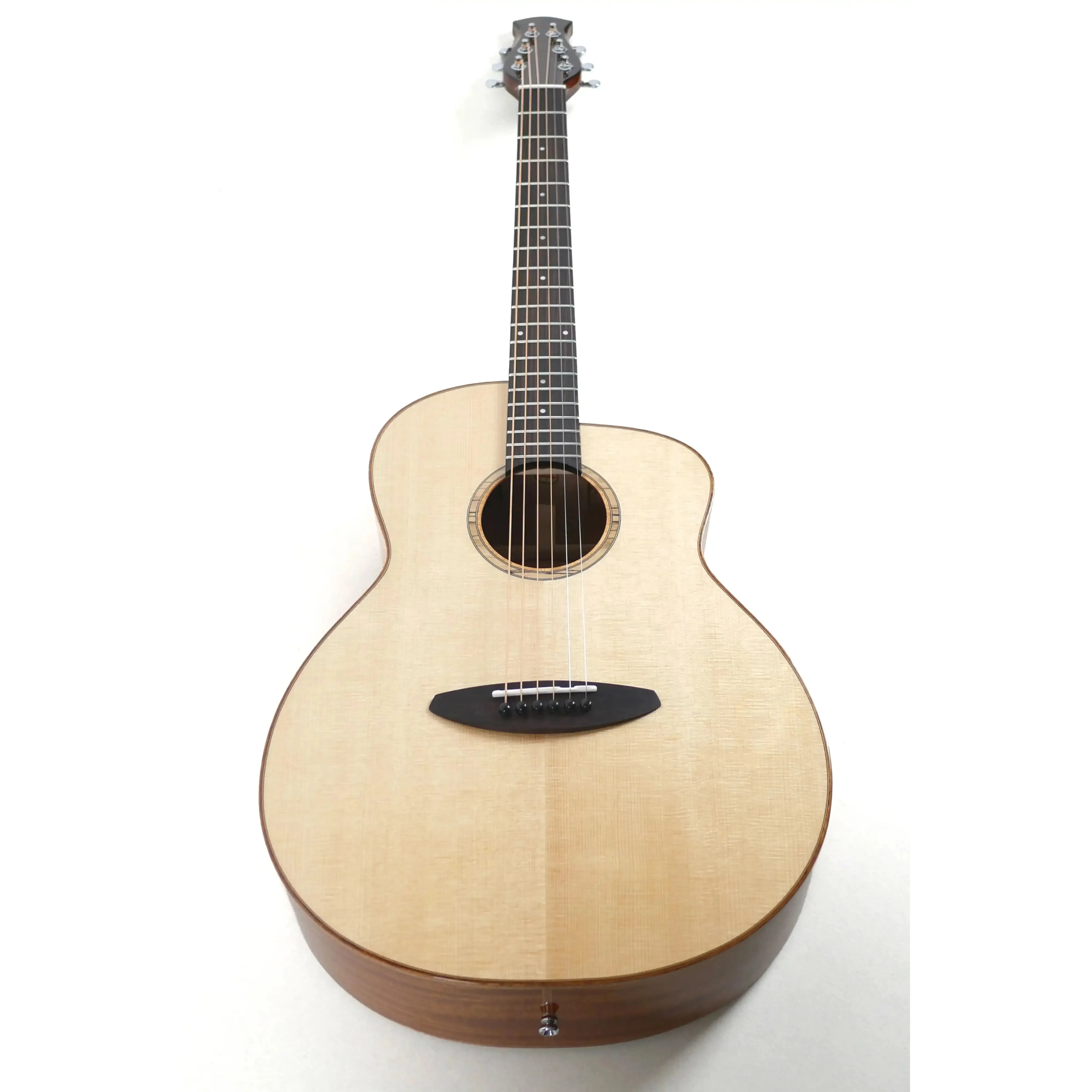 ANueNue LF230 Solid Stika Spruce & Mahogany Acoustic Guitar - Image 4