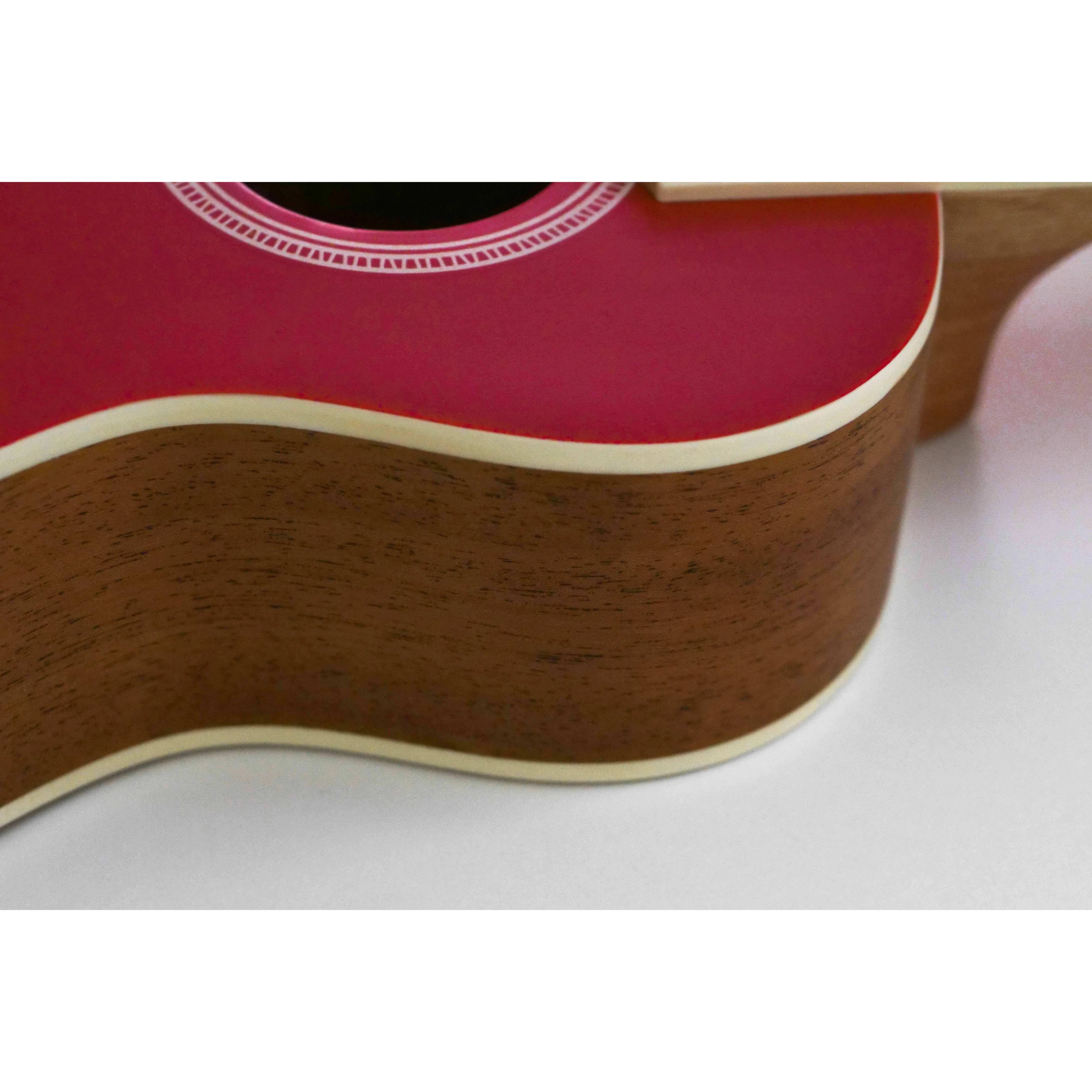 Córdoba 15CM Matiz Concert Ukulele - Chili Red - Image 3