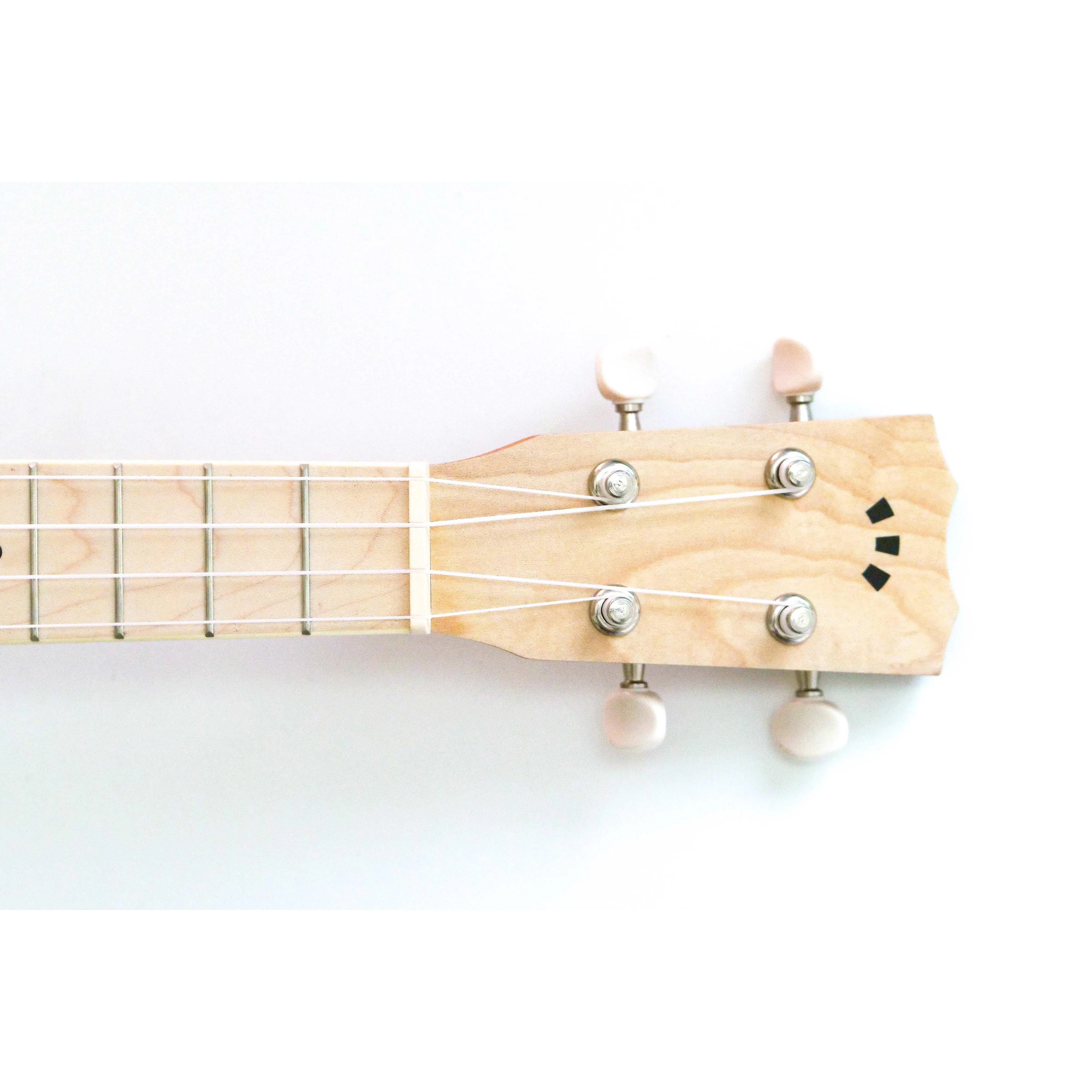 Córdoba 15CM Matiz Concert Ukulele - Chili Red - Image 6