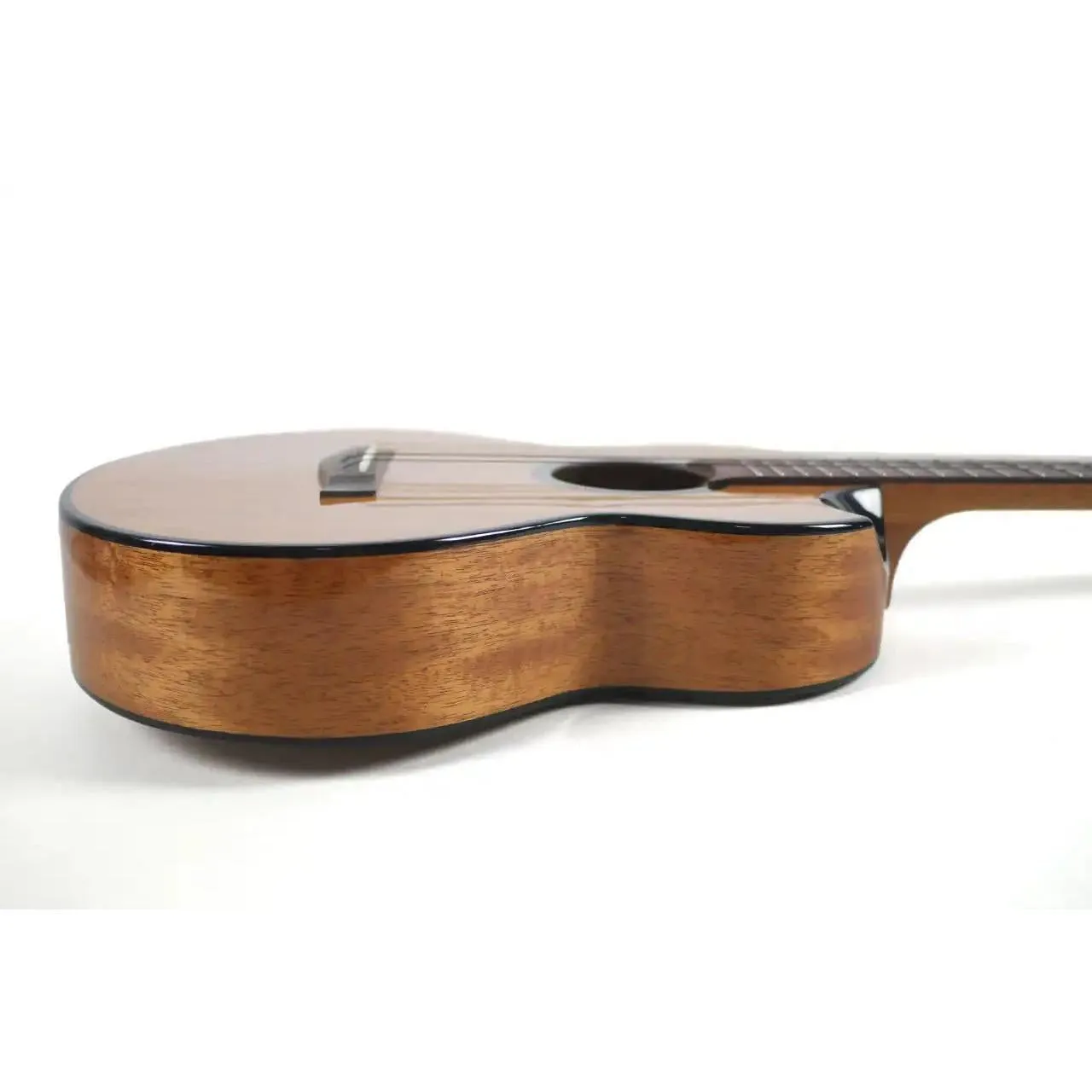 Flight Nomad Solid Mahogany Baritone Ukulele - Image 3