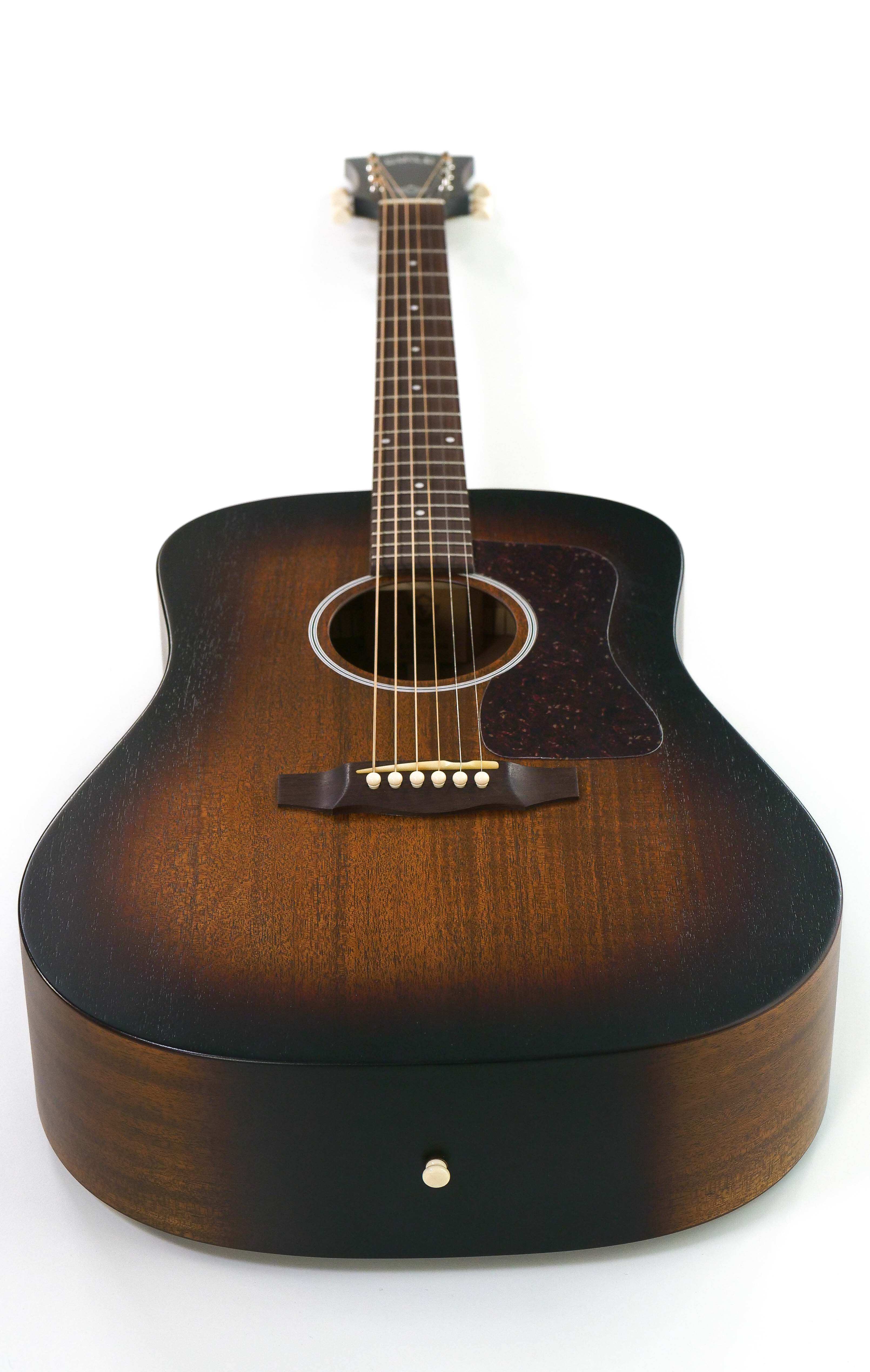 Guild D-20 VSB Vintage Sunburst Acoustic Guitar Mahogany - Image 4
