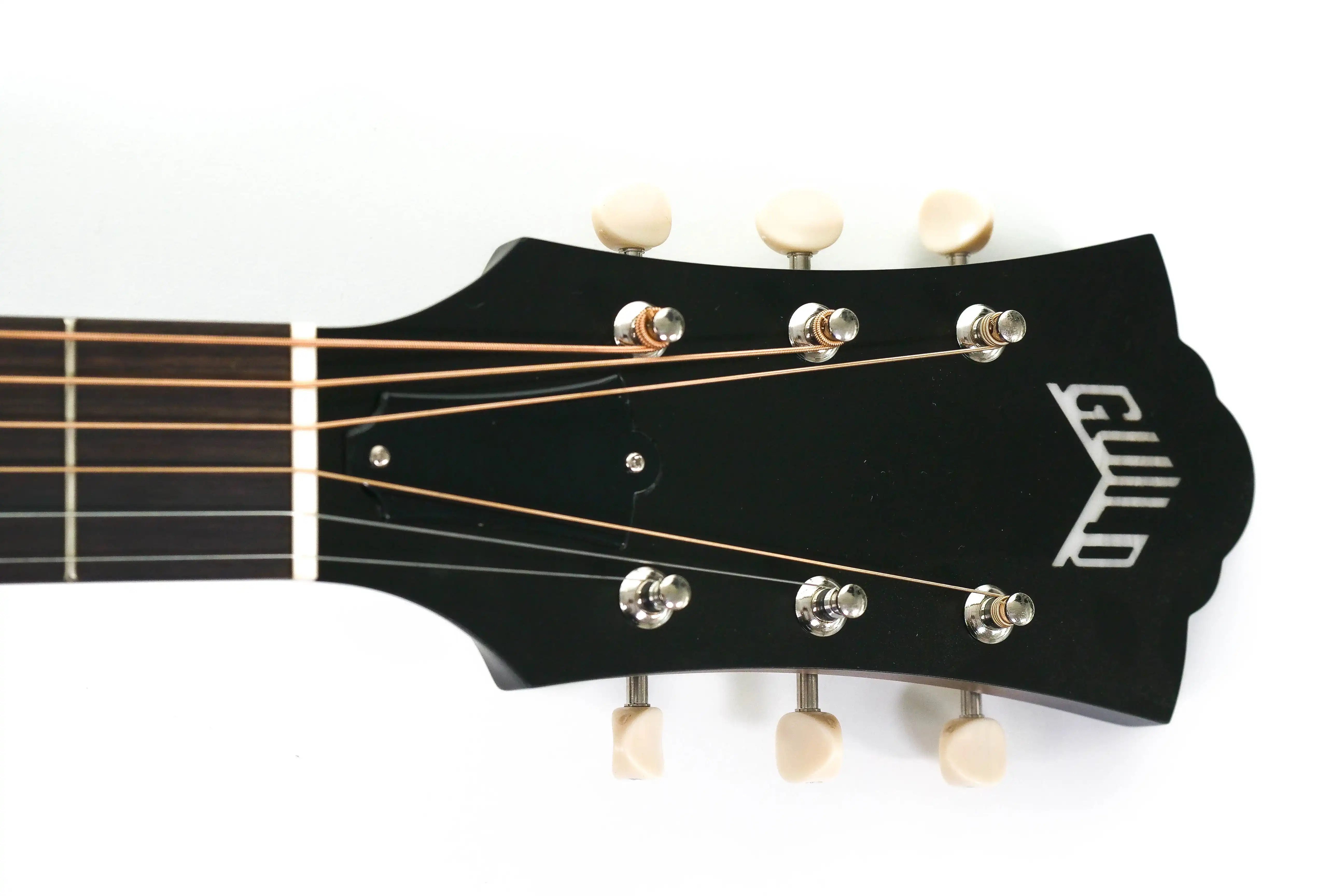 Guild D-20 VSB Vintage Sunburst Acoustic Guitar - Image 6