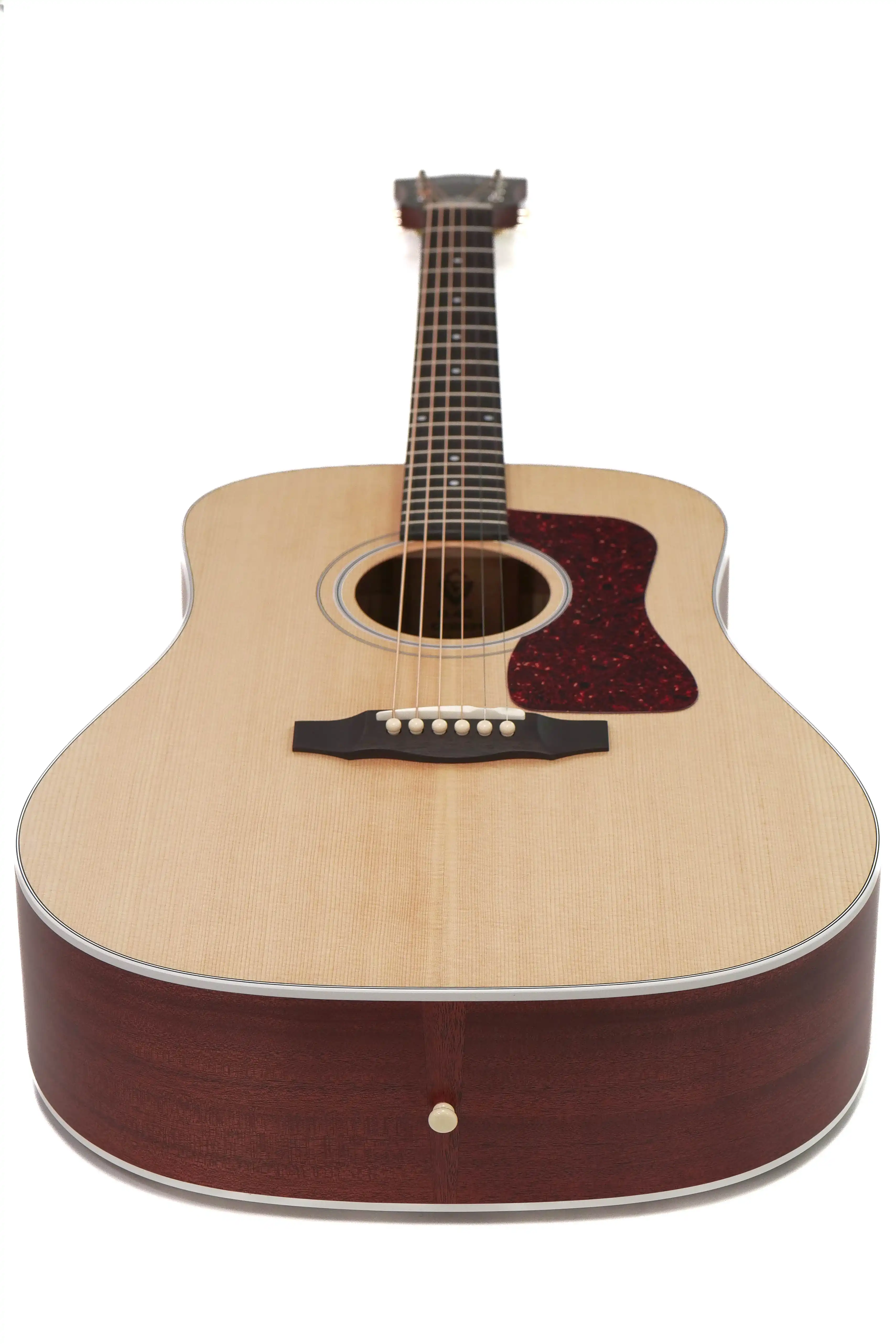 Guild D-40 Acoustic Guitar - Natural "Fara" - Image 4