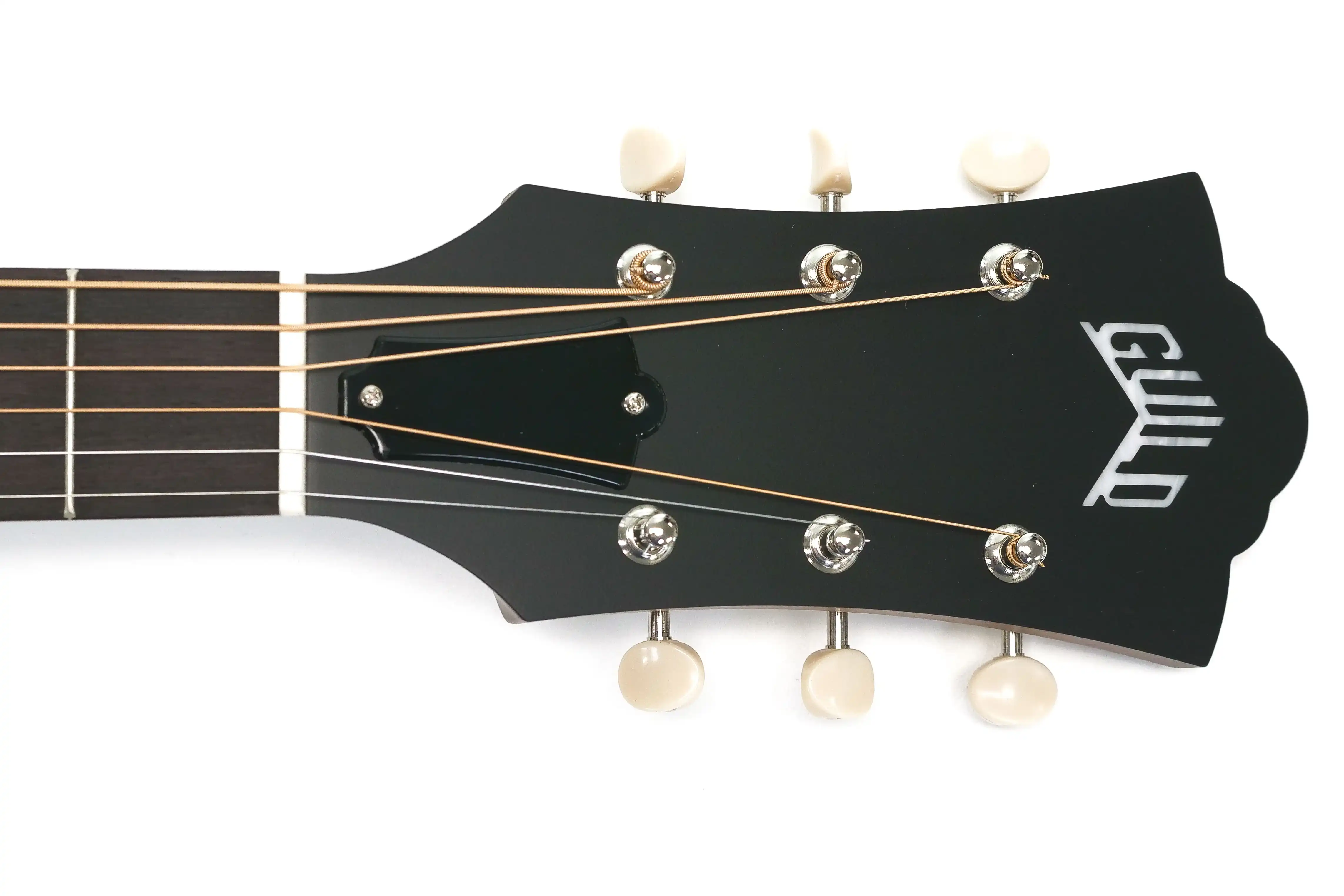 Guild D-40 Acoustic Guitar - Natural "Fara" - Image 6