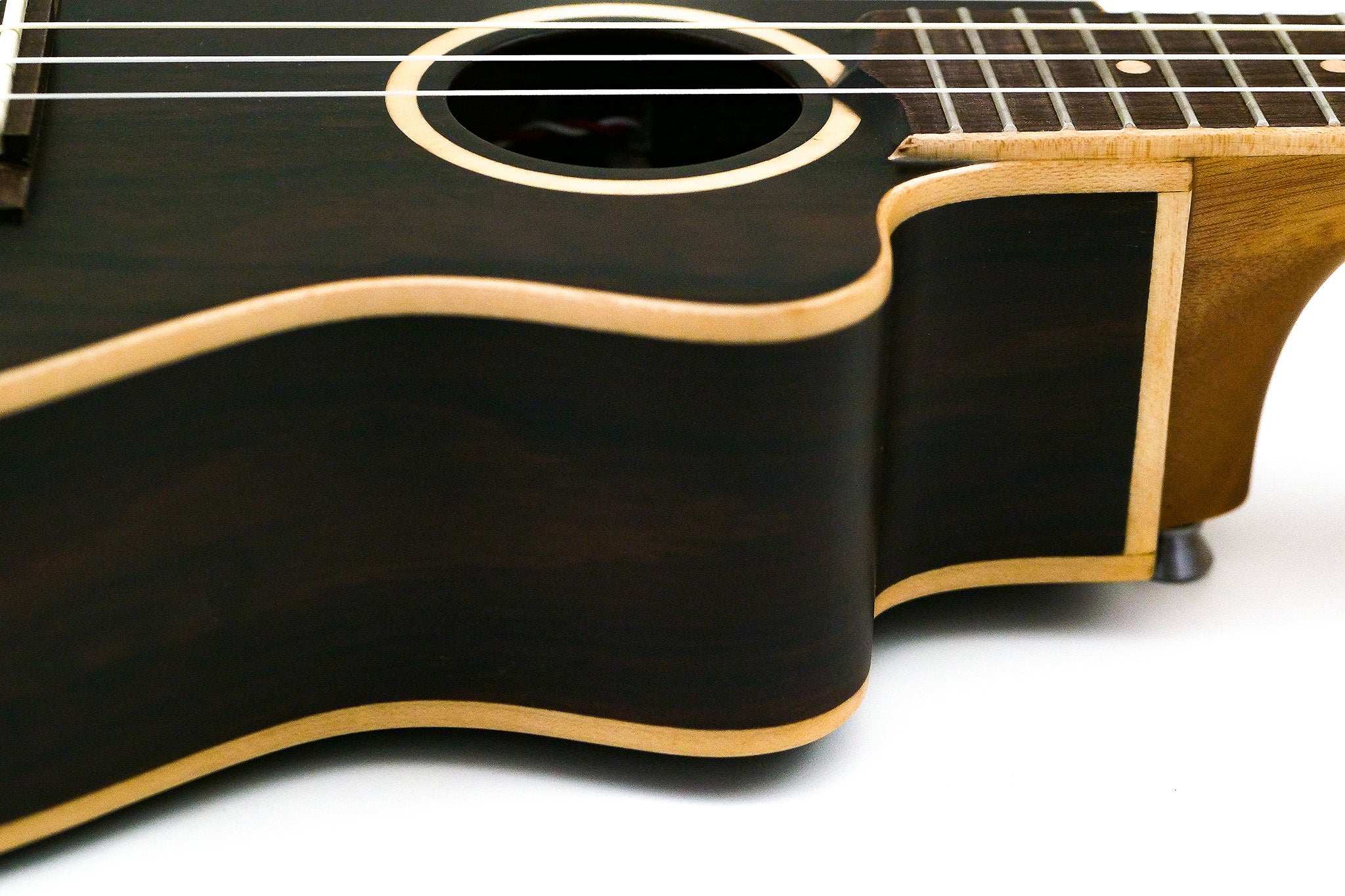 Lanikai ZR-CEC Ziricote Concert Ukulele - Image 3