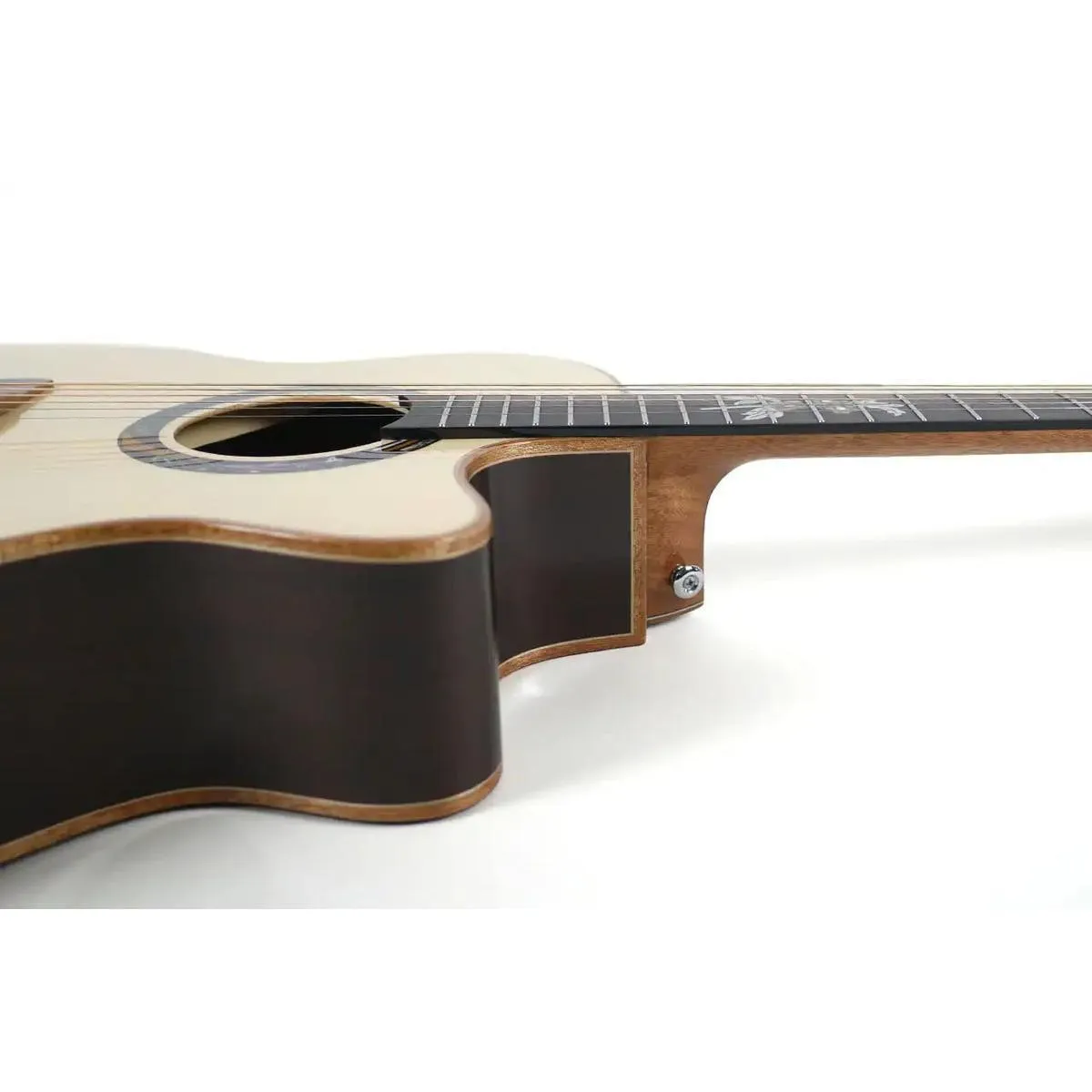 Mérida A18GAC1-EQ Classic Series Auditorium Acoustic-Electric Guitar - Image 3