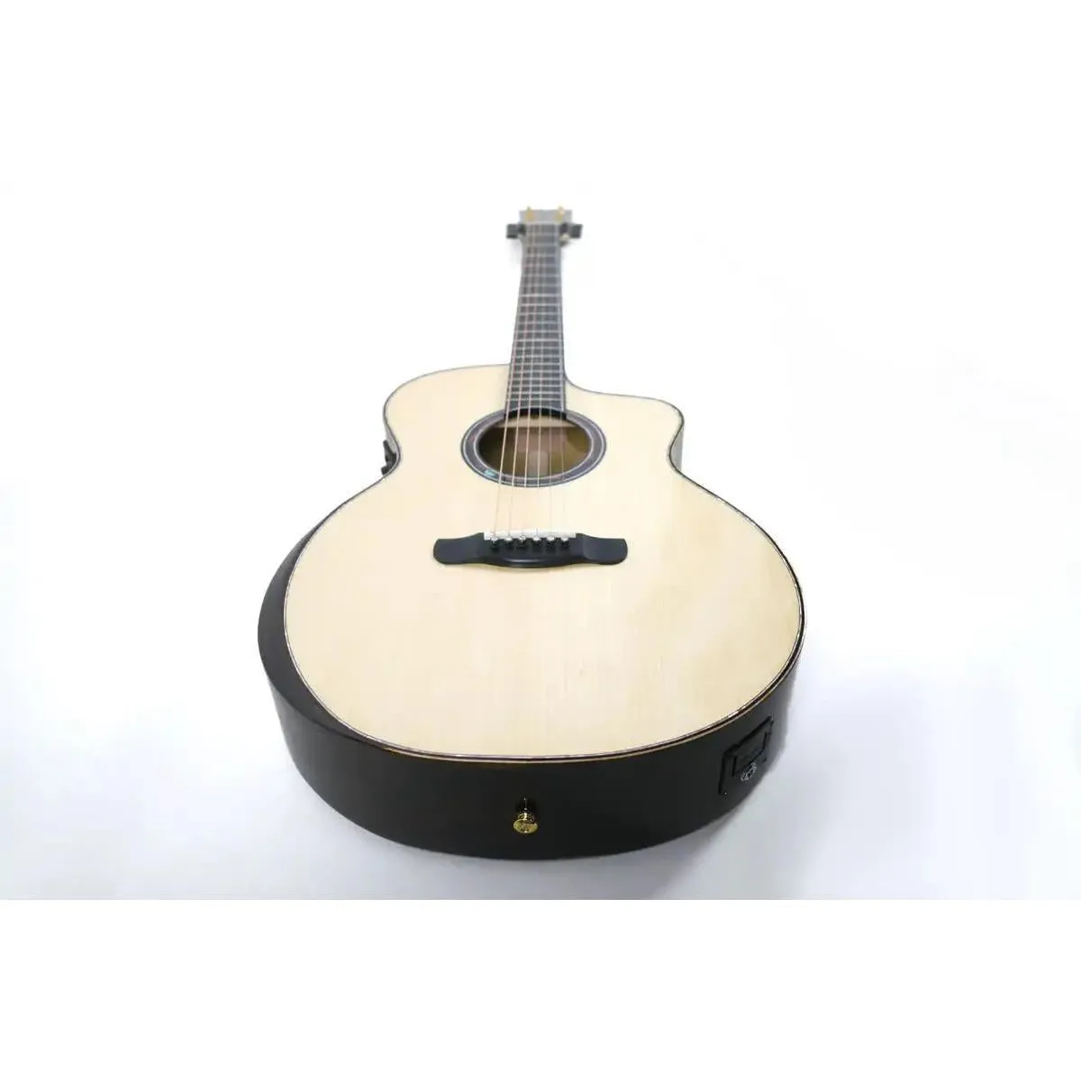 Mérida WAVE-EQ Beyond Series Grand Concert Acoustic-Electric Guitar - Image 5