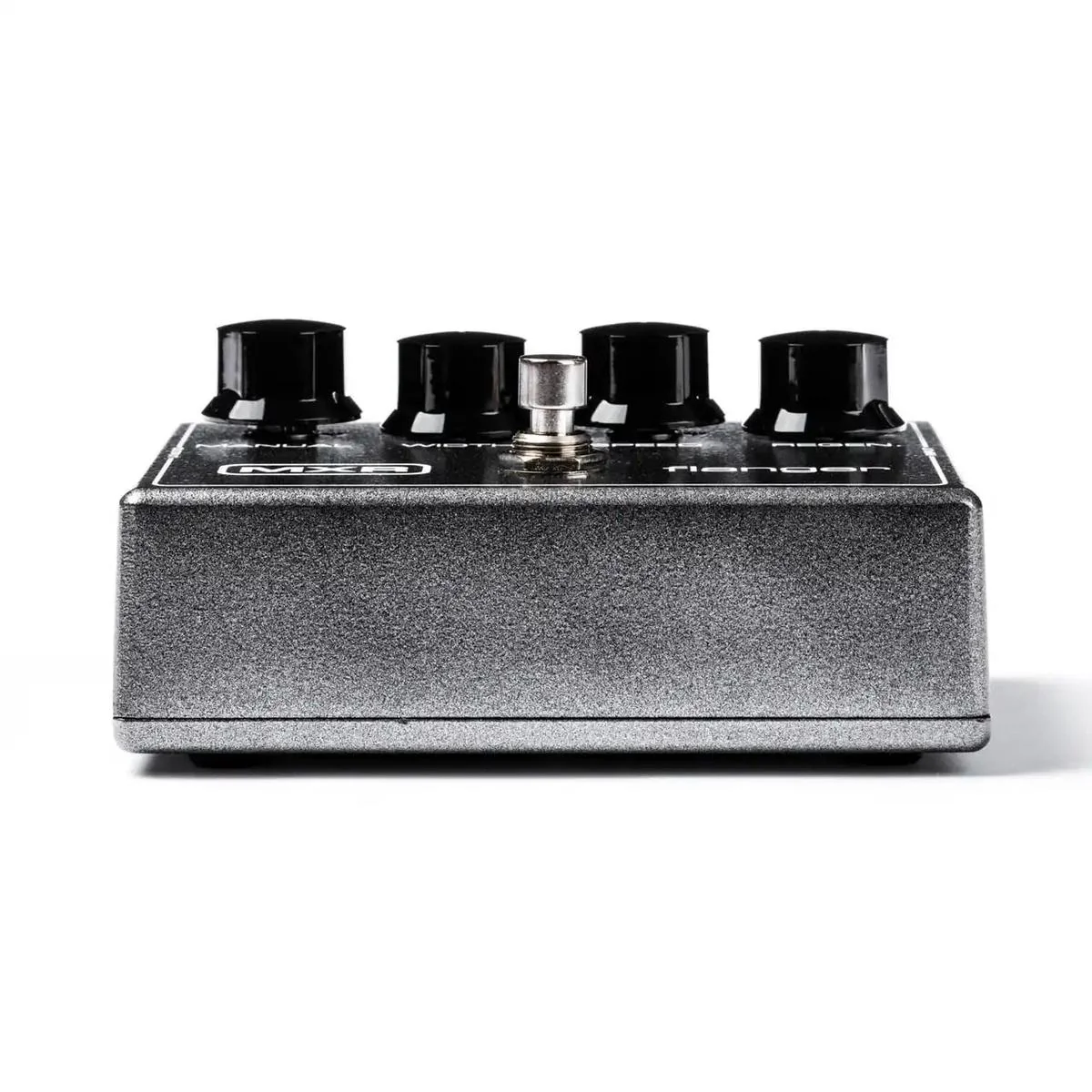 MXR M117R Flanger Effects Pedal - Image 3