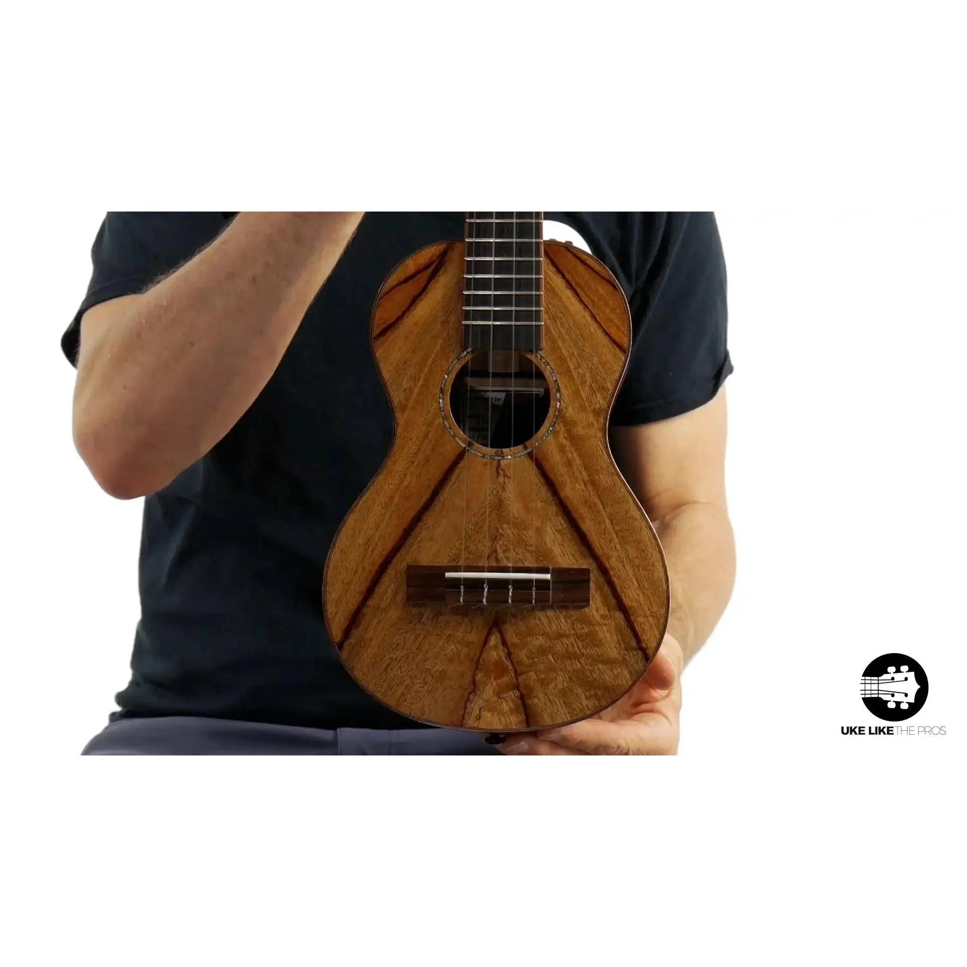 Mya-Moe Ukulele #275 Master Grade Chocolate Heart Mango Concert Custom Ukulele
