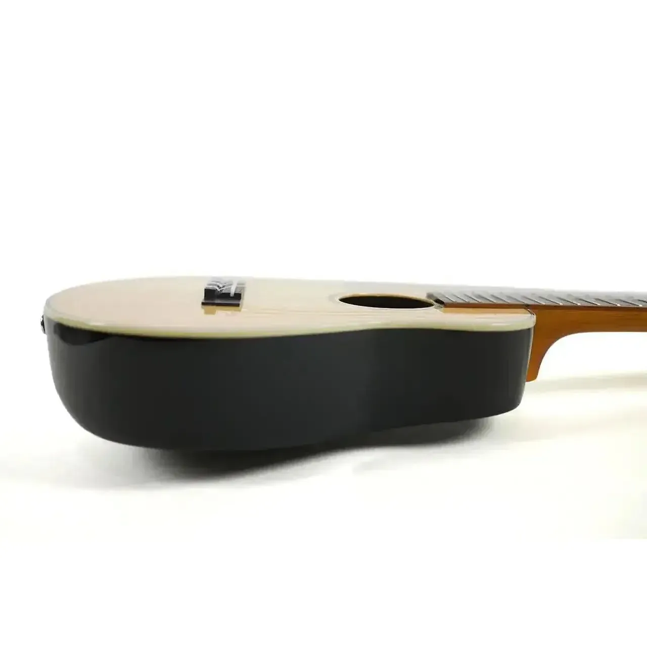Ohana CK-70RB Spruce & Round Composite Back Concert Ukulele - Image 3