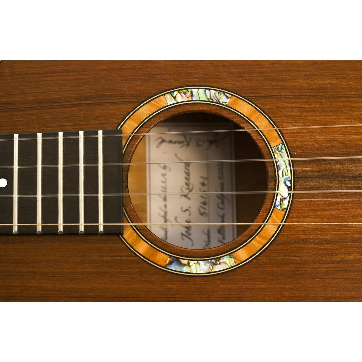 [PRE-OWNED] Kinnard Custom Tenor Sinker Redwood & Big Leaf Quilted Maple “Pale Moon” - Image 4