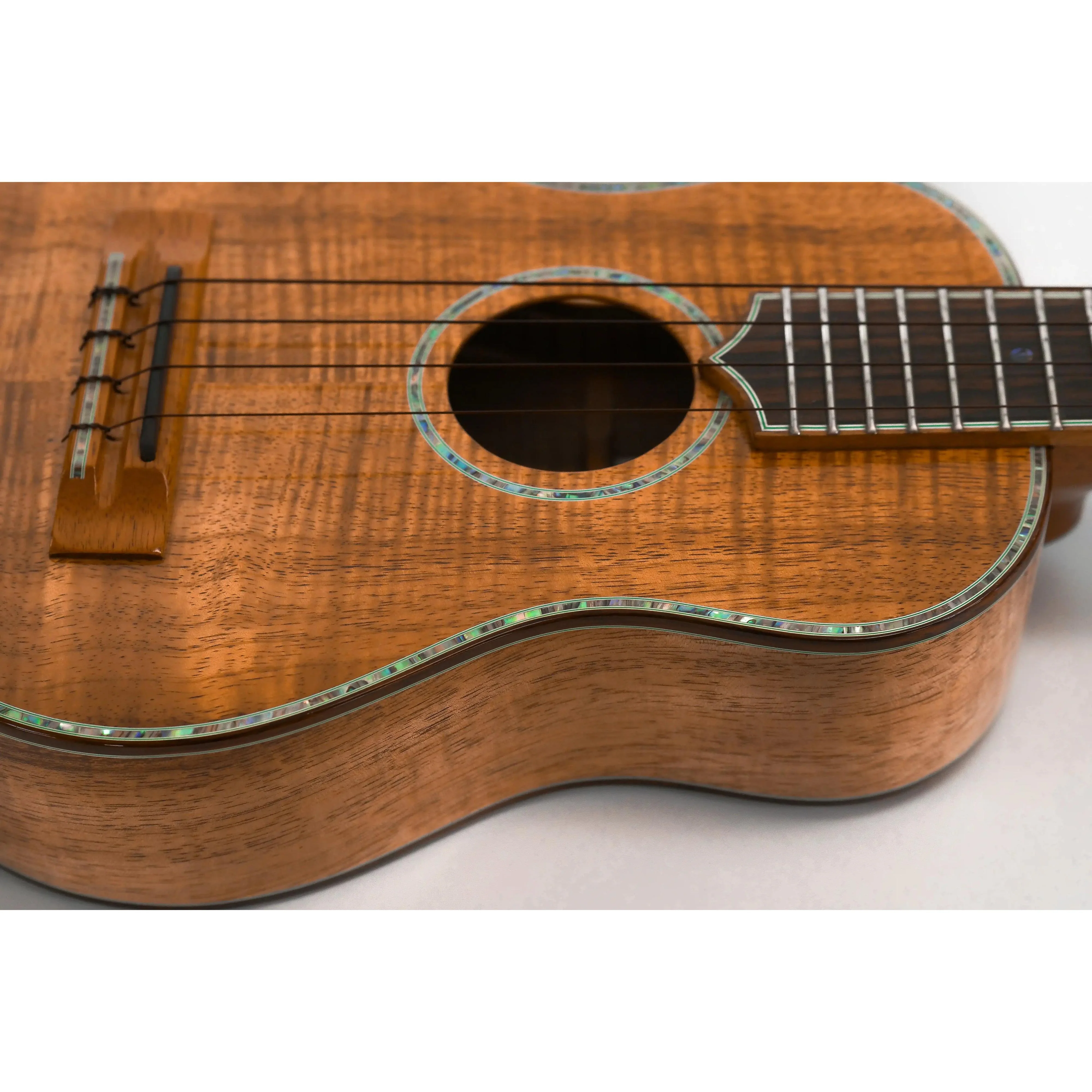 [PRE-OWNED] Maui Music CLK-DLX Custom Koa Concert Long Neck Ukulele "Green Lantern" - Image 3