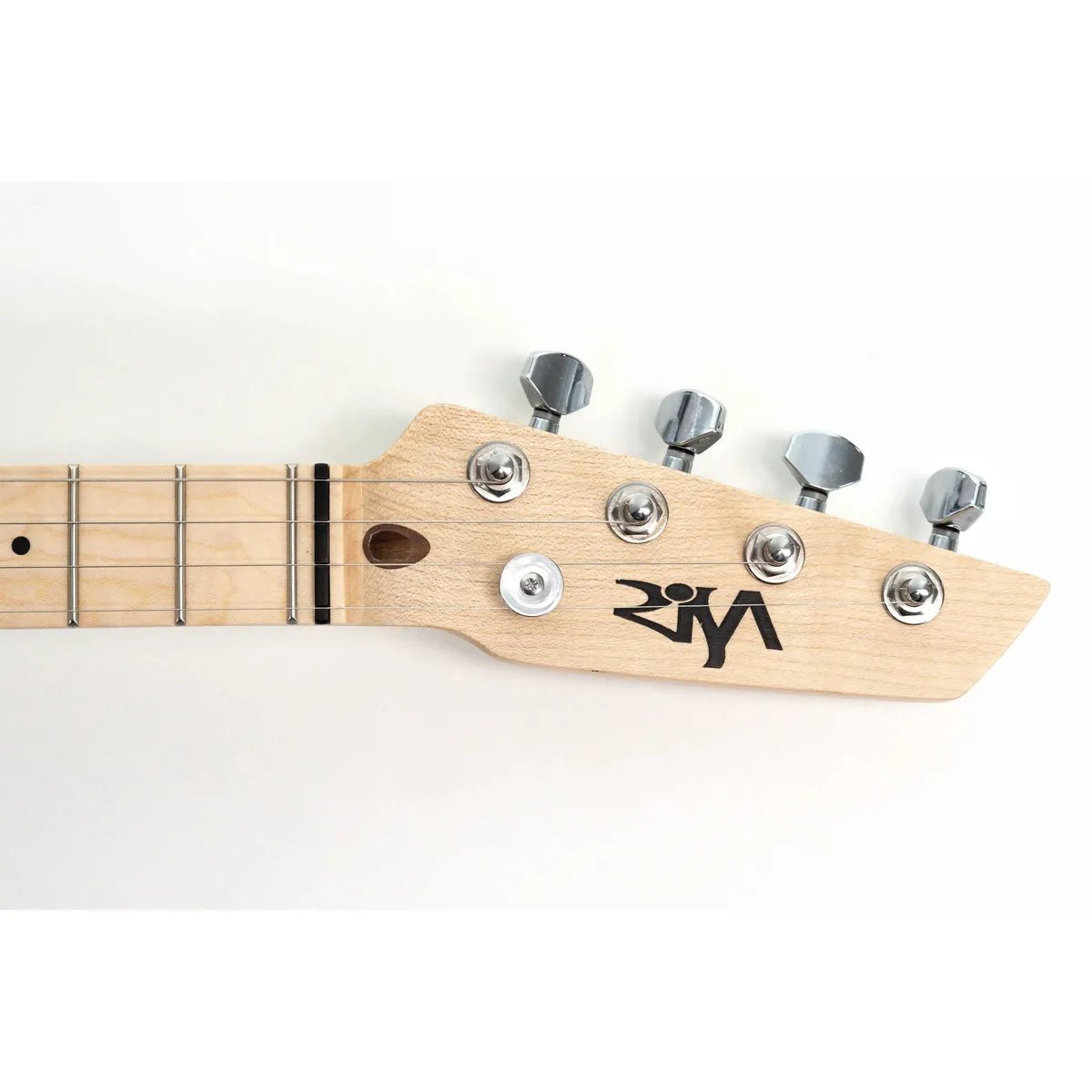 Risa ST-432-CW Strat-Style Electric Tenor Ukulele - Cream White - Image 6