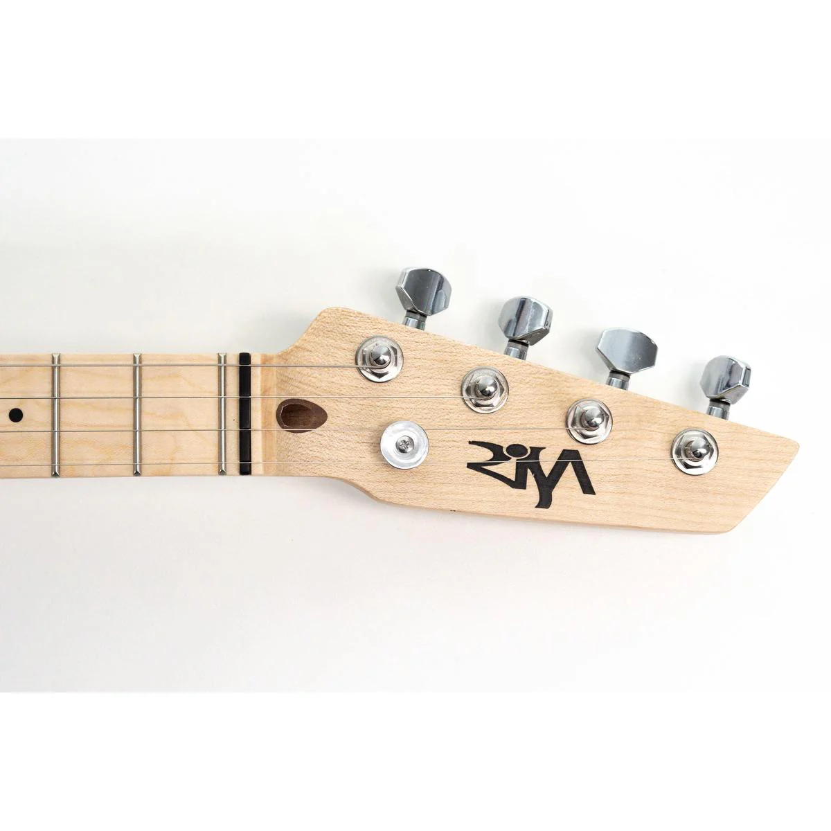 Risa ST-432-SB Strat-Style Electric Tenor Ukulele - Sunburst - Image 5