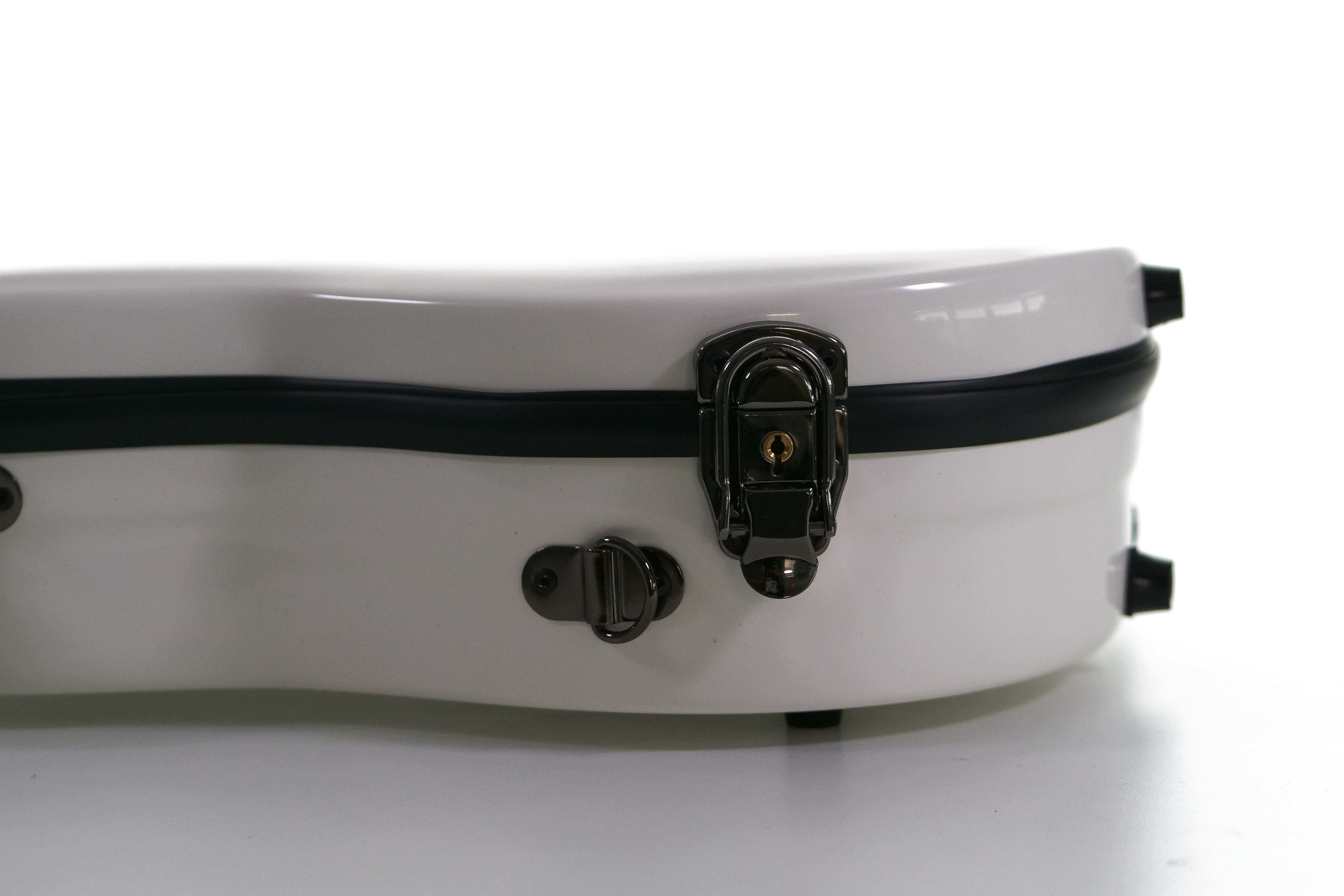 Tenor Ukulele White Fiberglass Hardshell Case - Image 4
