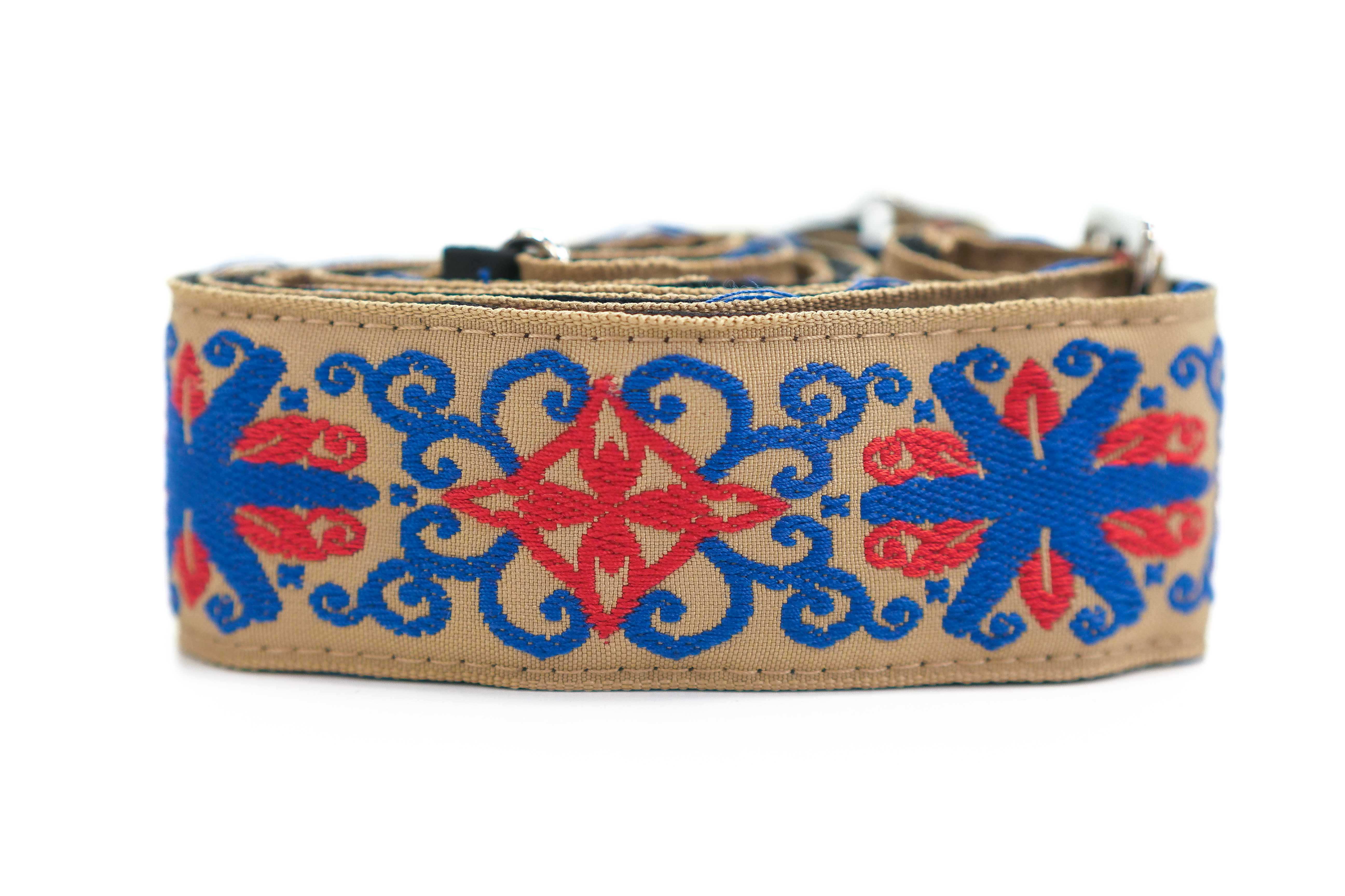 Terry Carter Music Store 2 Inch Deluxe Jacquard Guitar and Ukulele Strap - BLUE/RED WITH BLUE SPINNER - Image 2